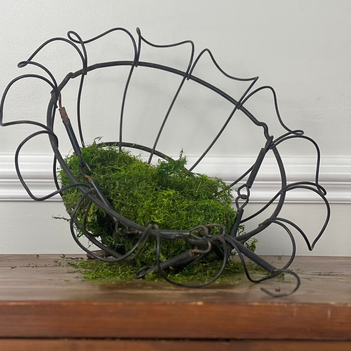 Vintage wire plant hanging basket