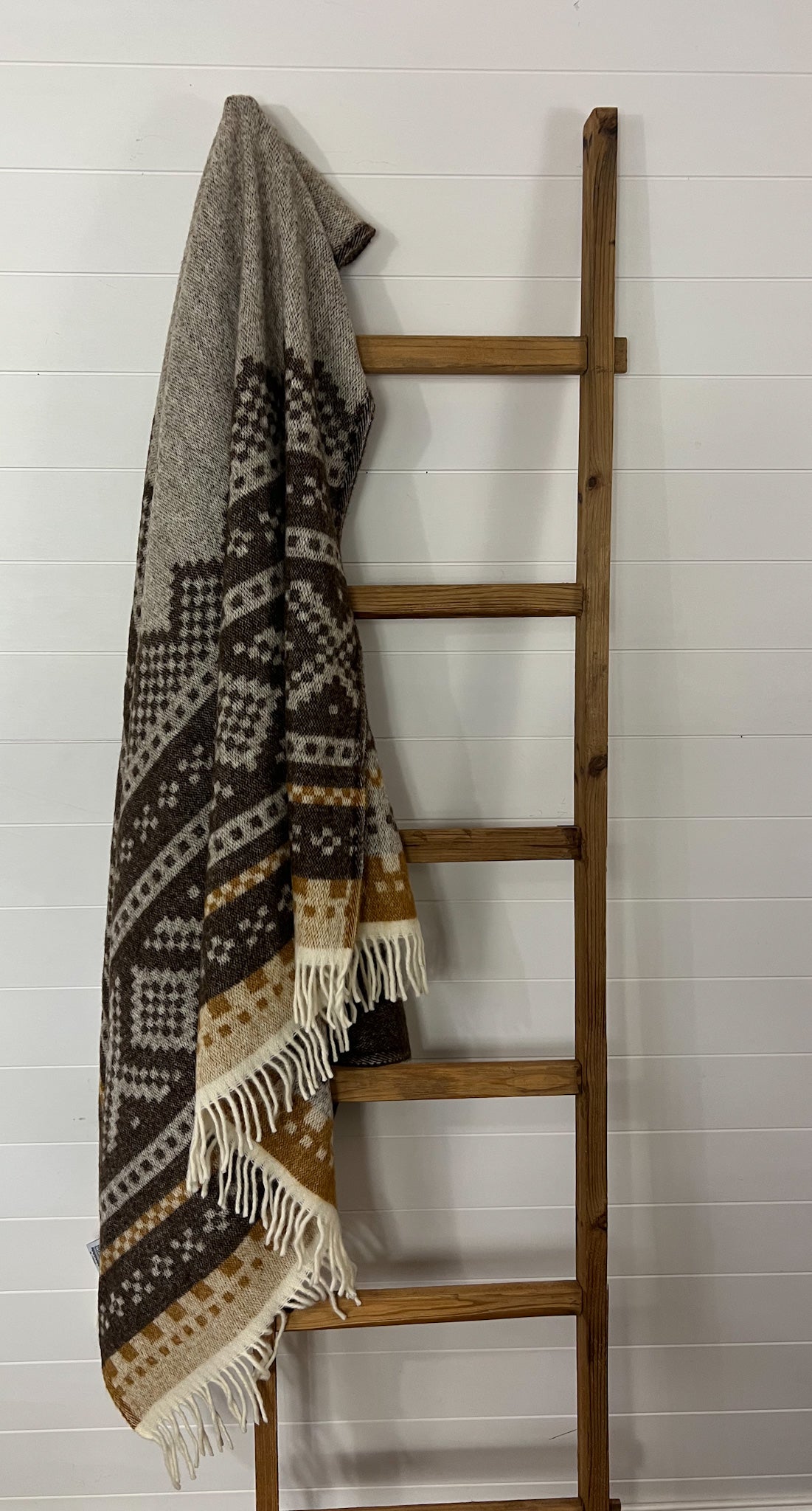 Vintage wool blanket with fringe